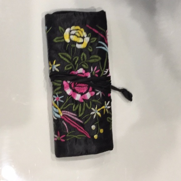 Silk Travel Jewelry Rolls (2 for $30) - Picture 4 of 6